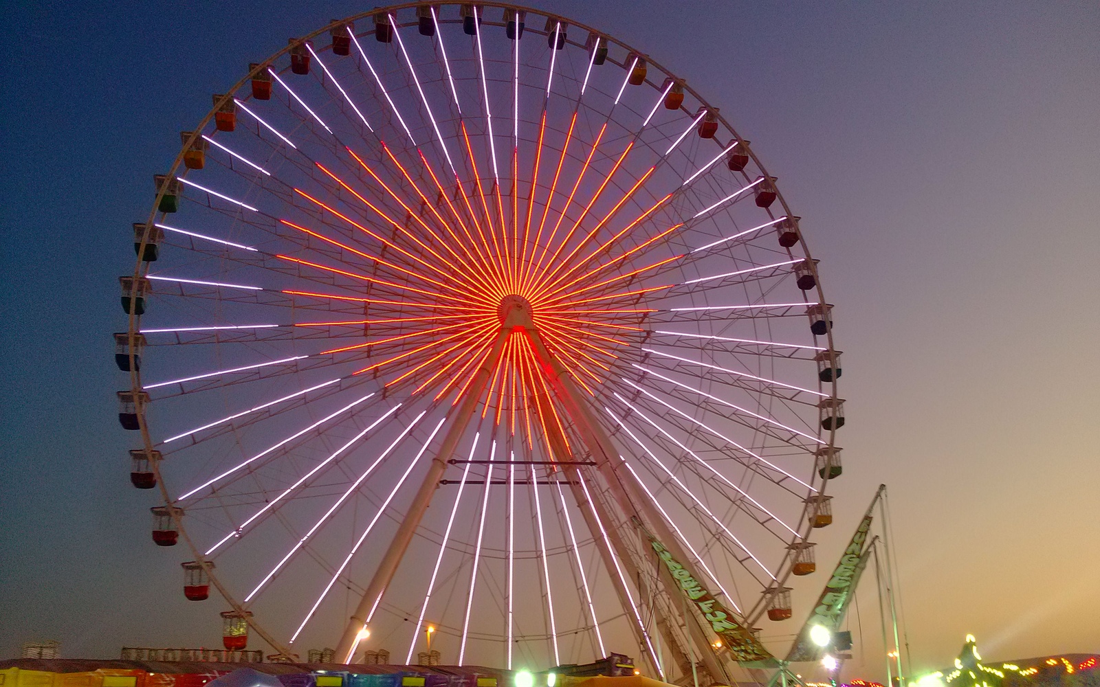 Dubai-Ferris wheel