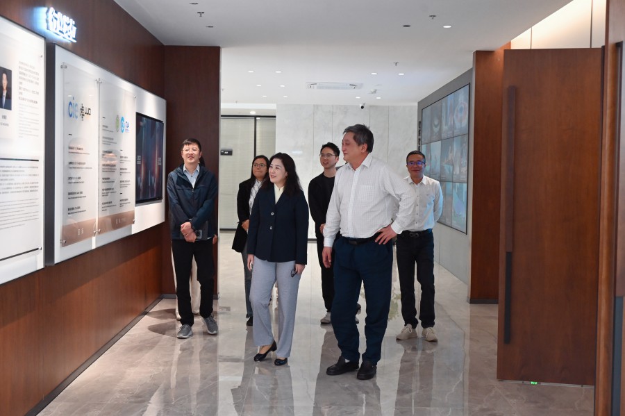 1761895523101524471D.jpg DSC_4650-1.JPG